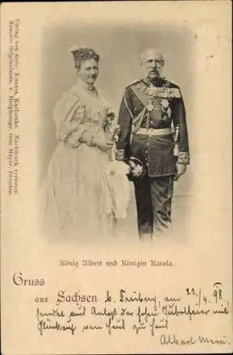 Ak König Albert und Königin Carola von Sachsen, Standportrait, Uniform, Orden