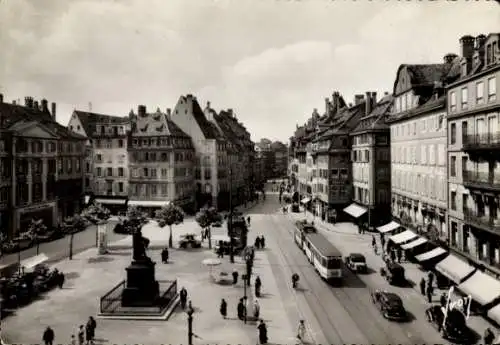 Ak Strasbourg Straßburg Elsass Bas Rhin, Place Gutenberg, Straßenbahn