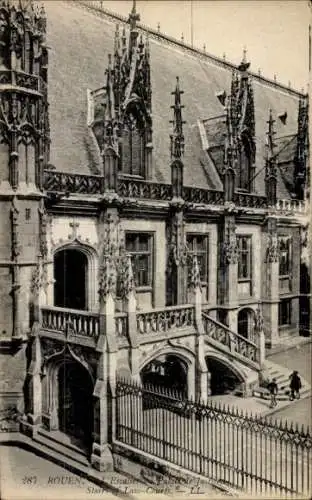 Ak Rouen Seine Maritime, L'Escalier de Palais de Justice