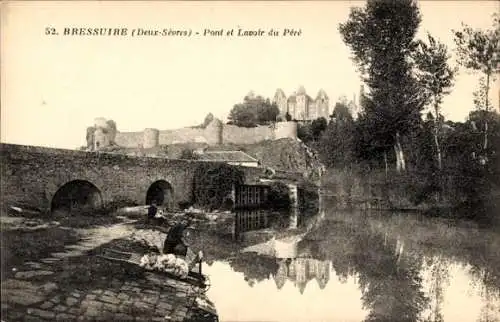 Ak Bressuire Deux Sèvres, Pont und Lavoir du Péré