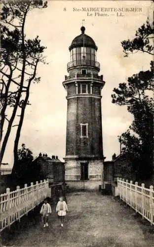 Ak Sainte Marguerite sur Mer Seine-Maritime, Leuchtturm