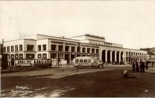 Ak Stuttgart am Neckar, Hindenburgbau, Bus, Straßenbahn