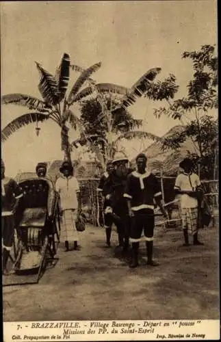 Ak Brazzaville Franz. Kongo, Village Bascongo, Depart en pousse, Missions des PP. du Saint Esprit