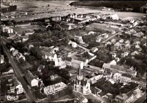 Ak Sarreguemines Saargemünd Lothringen Moselle, Luftbild