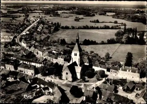 Ak Pierrefitte sur Sauldre Loir-et-Cher, Luftbild, Kirche