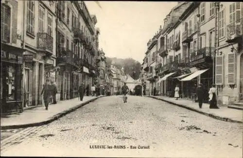 Ak Luxeuil les Bains Haute Saône, Rue Carnot