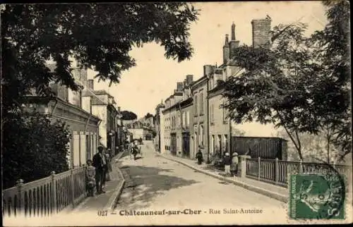 Ak Châteauneuf sur Cher, Rue Saint Antoine