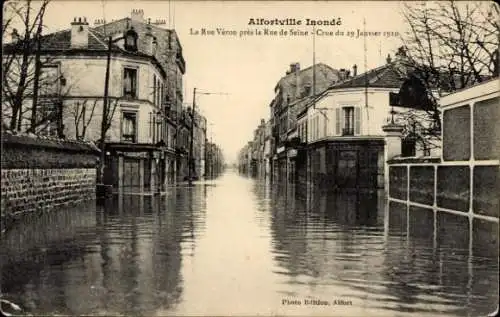 Ak Alfortville Val de Marne, Rue Véron in der Nähe der Rue de Seine, Crue