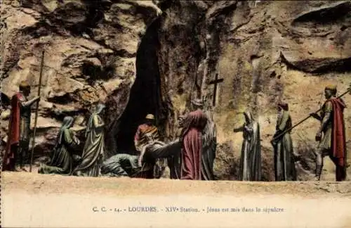 Ak Lourdes Hautes Pyrénées, XIV Station, Jesus est mis dans le sepulcre