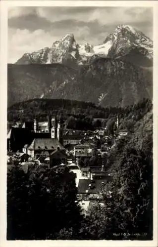 Ak Berchtesgaden in Oberbayern, Gesamtansicht, Watzmann