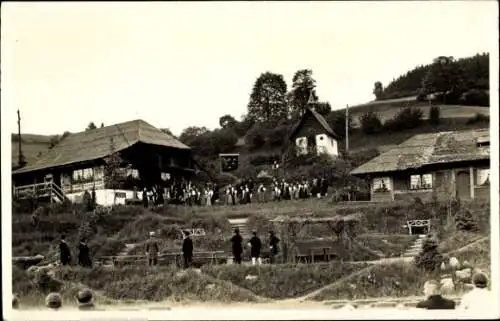 Foto Ak Lenzkirch im Schwarzwald, Teilansicht, Kapelle