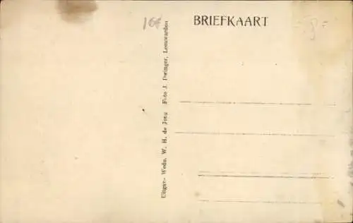 Ak Driesum Friesland, Ortspartie, Fahrradfahrer