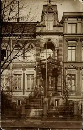Foto Ak Hamburg, Partie an einem Wohnhaus