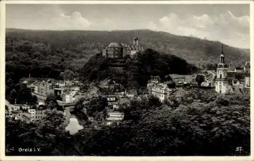 Ak Greiz in Thüringen, Ortsansicht, Kirchturm, Schloss