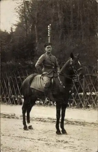 Foto Ak Soldat in Uniform auf einem Pferd, Haslach, Truppenübungsplatz Münsingen