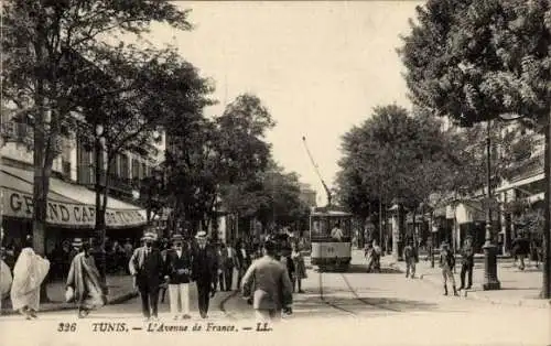 Ak Tunis, Tunesien, Avenue de France, Straßenbahn