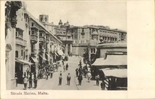 Ak Valetta Malta, Strada Marina, Straßenpartie mit Geschäften