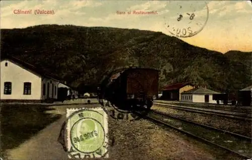 Ak Câineni Rumänien, Bahnhof, Restaurant, Eisenbahnwaggons