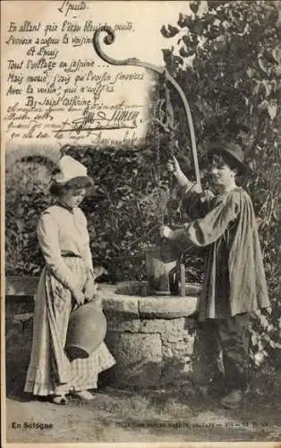 Ak Sologne Loiret, Paar in Trachten am Brunnen