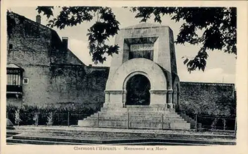 Ak Clermont l'Hérault Hérault, Monument aux Morts