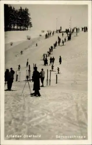 Foto Ak Altenau Clausthal Zellerfeld im Oberharz, Sprungschanze, Skifahrer
