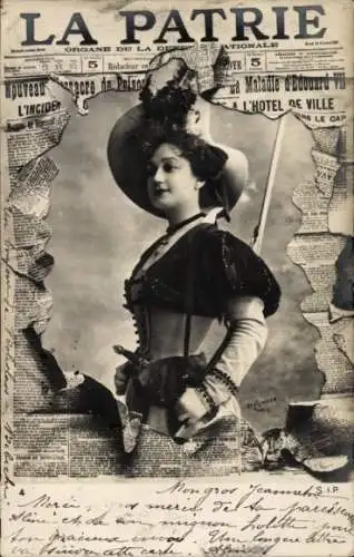 Zeitungs Ak Portrait einer jungen Frau, La Patrie, Korsett