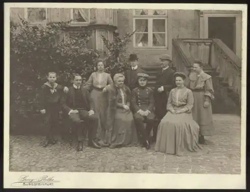 Cabinet Foto Fürst Alexis v. Bentheim-Steinfurt u.Fürstin Pauline, geb. v. Waldeck-Pyrmont u. Kinder