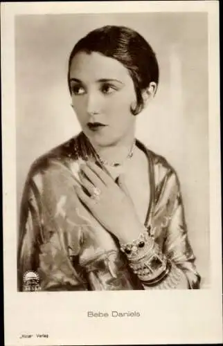 Ak Schauspielerin Bebe Daniels, Portrait