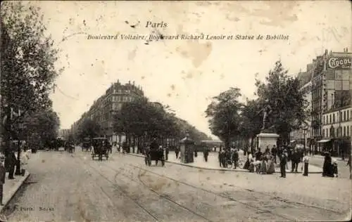 Ak Paris XI., Boulevard Voltaire, Boulevard Richard Lenoir, Statue von Bobillot