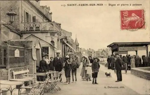 Ak Saint Aubin sur Mer Calvados, Digue, Pierre a Poisson