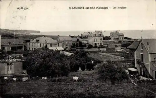 Ak Saint Laurent sur Mer Calvados, Les Moulins