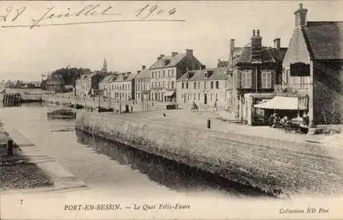 Ak Port-en-Bessin Calvados, Quai Felix Faure