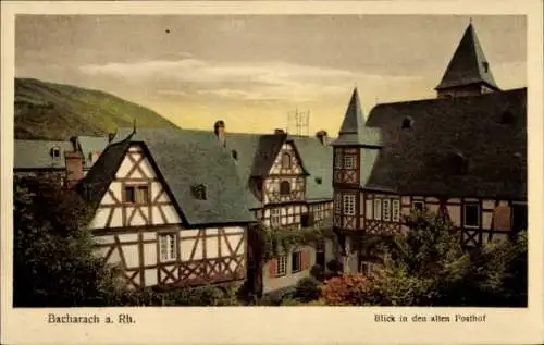 Ak Bacharach am Rhein, Blick in den alten Posthof