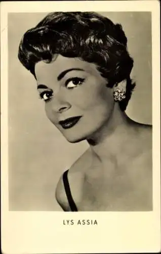 Ak Sängerin Lys Assia, Portrait