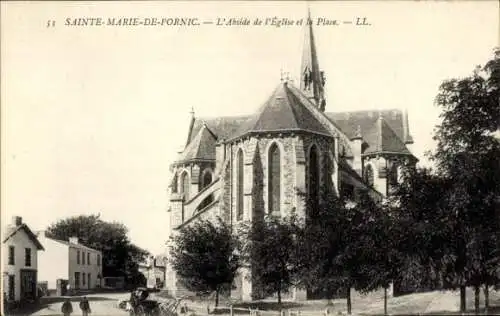 Ak Pornic Loire Atlantique, Sainte-Marie-de-Pornic, Kirche, Platz