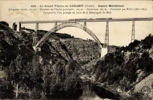 Ak Garabit Cantal, Eisenbahnviadukt, Zug