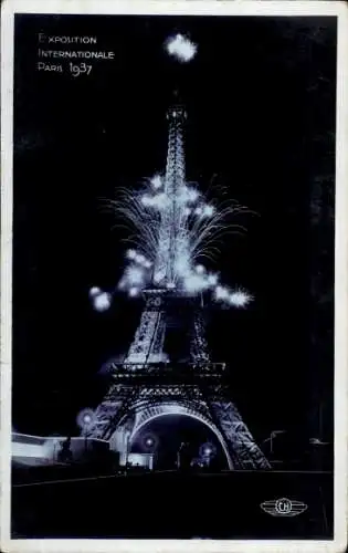 Ak Paris VII., Exposition Internationale 1937, Tour Eiffel, Feuerwerk