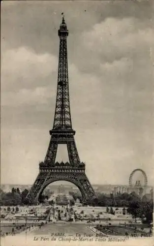 Ak Paris VII, La Tour Eiffel, Eiffelturm, Parc du Champ de Mars, Ecole Militaire