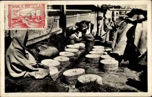 Ak Tanger Marokko, Marchands de Meules a graines, Händler, Maghreb