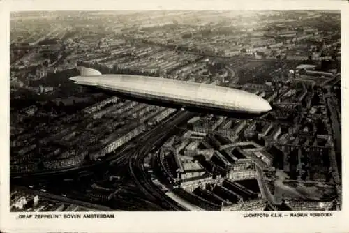 Ak Amsterdam Nordholland Niederlande, Luftschiff Graf Zeppelin
