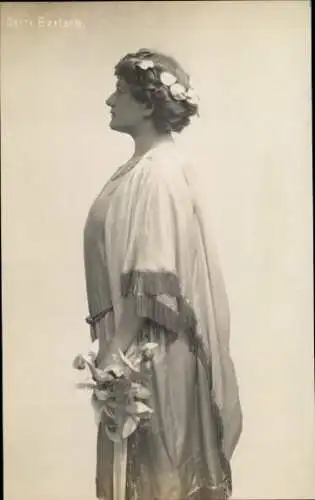Ak Opernsängerin Gertrud Bartsch, Portrait