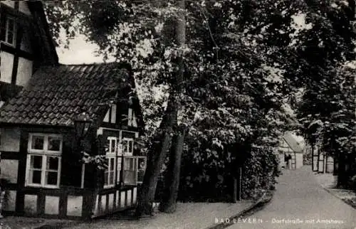 Ak Levern Stemwede in Westfalen, Dorfstraße, Amtshaus