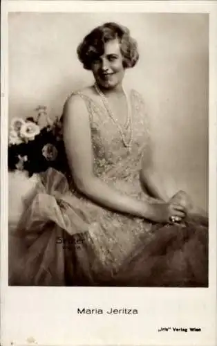 Ak Opernsängerin Maria Jeritza, Portrait