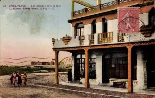 Ak Criel-sur-Mer Seine Maritime, Les Arcades vers la Mer