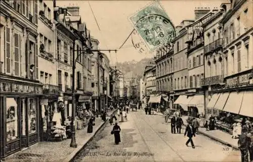 Ak Elbeuf Seine-Maritime, Rue de la République