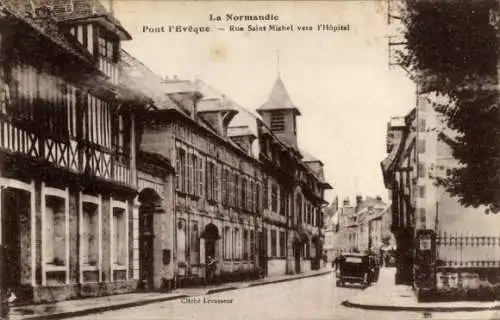 Ak Pont l'Évêque Calvados, Rue Saint Michel in Richtung Krankenhaus