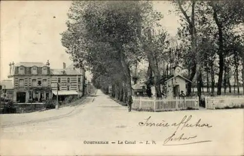 Ak Ouistreham Calvados, Le Canal