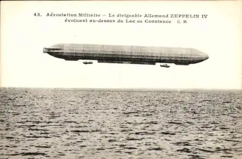 Ak Militärluftschiff Zeppelin IV über dem Bodensee