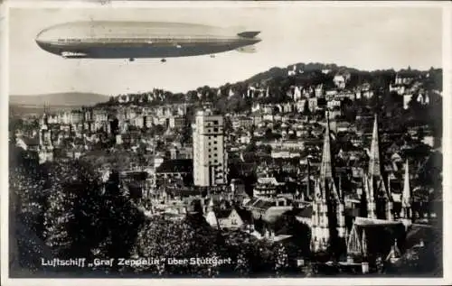 Ak Stuttgart in Württemberg, Luftschiff Graf Zeppelin über Stadt