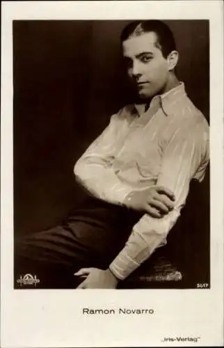 Ak Schauspieler Ramon Novarro, Portrait